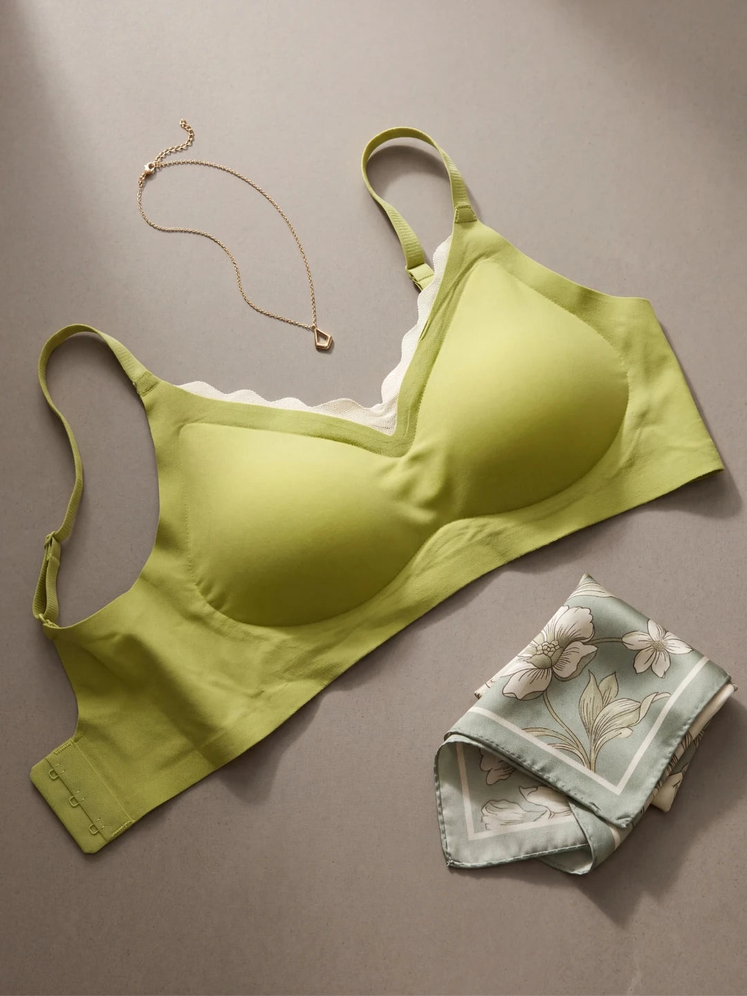 Comfort Curve Sports Bra- Green